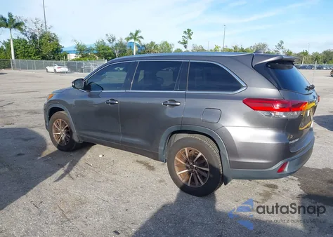 2018 Toyota Highlander Xle from USA, damaged, VIN 5TDJZRFH0JS540393